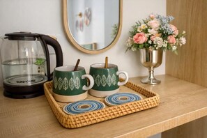 Kaffe og/eller kaffemaskine