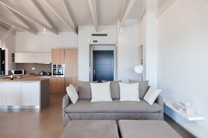 Living area - Villa Kastos - Stylish Seaside Villa with Private Sea Access (Lefkada)