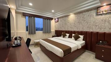Executive Double Room, City View