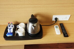 Coffee and/or coffee maker - Hotel Grace (New Delhi)