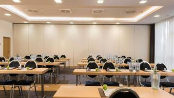 Apartment | Meeting facility