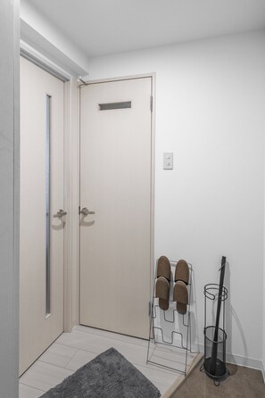 Interior - RT2 103 (Sapporo)