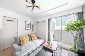 Living area - RT2 103 (Sapporo)