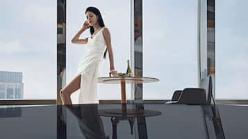 Starry Suite with 10m Panoramic Window | Down comforters, in-room safe, blackout drapes, soundproofing