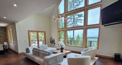Cedar Rock Cabin: 3 bedroom in Mi-Wuk Village