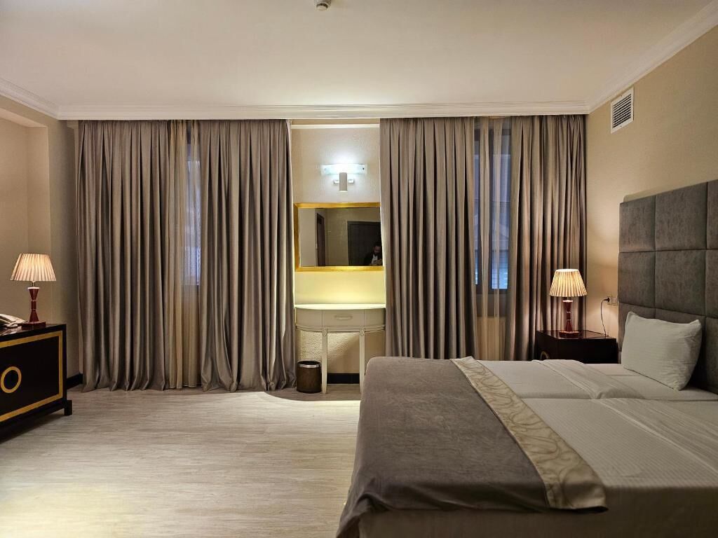 Twin Room, Courtyard View