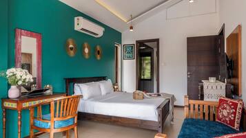 Villa, 3 Bedrooms, Pool View, Beachside