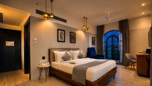 Noventa Regal Room with Dual Standing Balconies