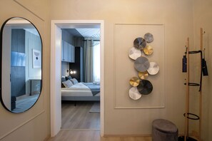 1 slaapkamer, een strijkplank/strijkijzer, internet, beddengoed