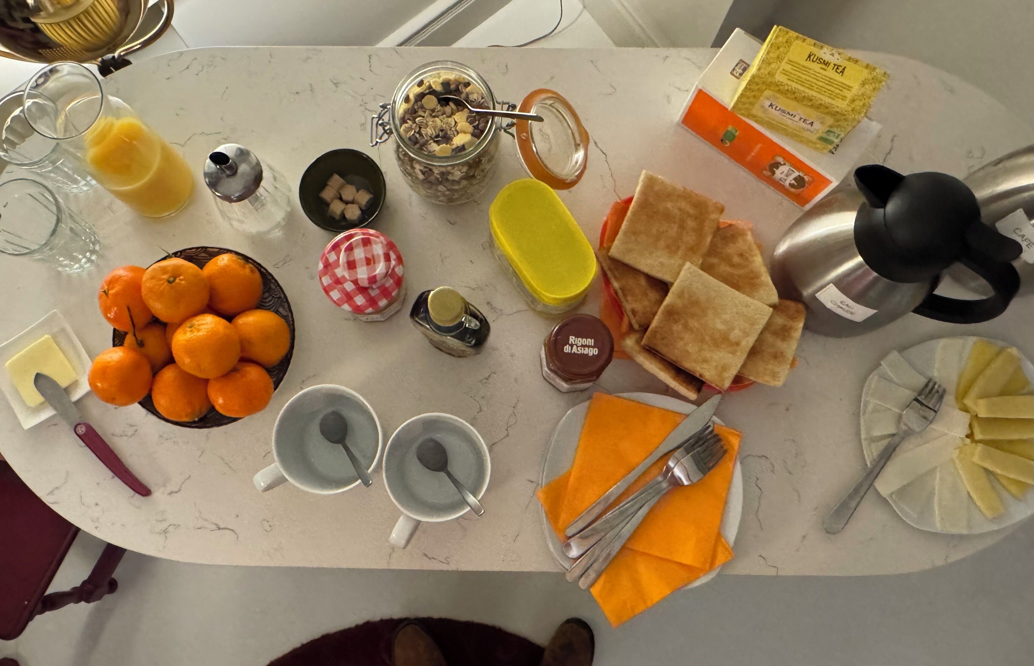 Free daily cooked-to-order breakfast 