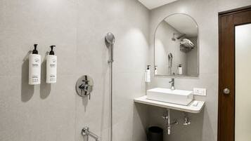 Premium bedding, desk, laptop workspace, free WiFi