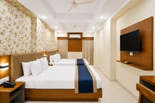 Executive Triple Room | Premium bedding, desk, laptop workspace, free WiFi