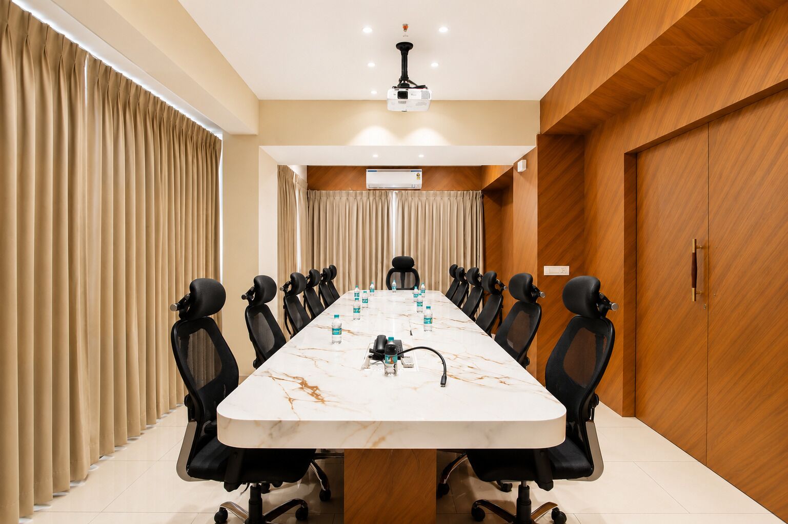 Meeting facility