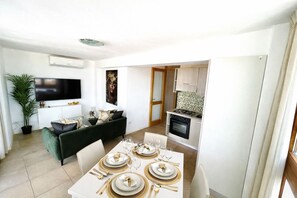 Dining - Elegant Penthouse with Terrace Sinis Coast (Cabras)