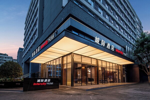 Intercity Hotel Chengdu Kuanzhai Alley - Chengdu