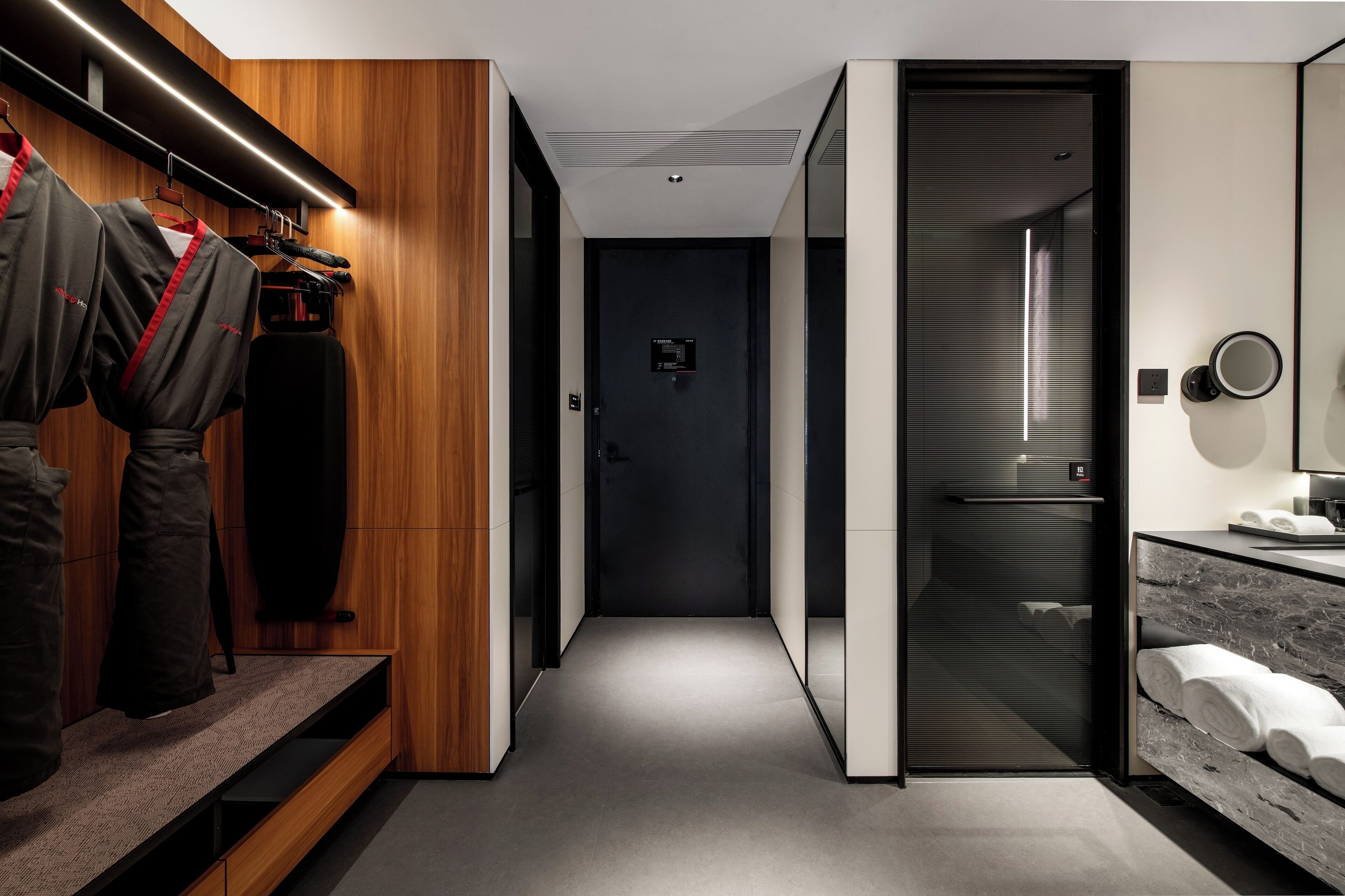 Habitación ejecutiva con 2 camas individuales, vista a la ciudad | Interior