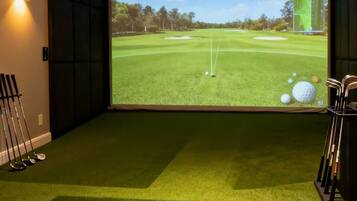 Campo de prácticas de golf cubierto