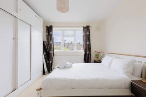 2 bedrooms, Internet, bed sheets - Peaceful 2BDR Flat in Serene Clapham Cul de Sac (London)