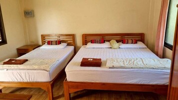 家庭房 | 免费 WiFi、床单