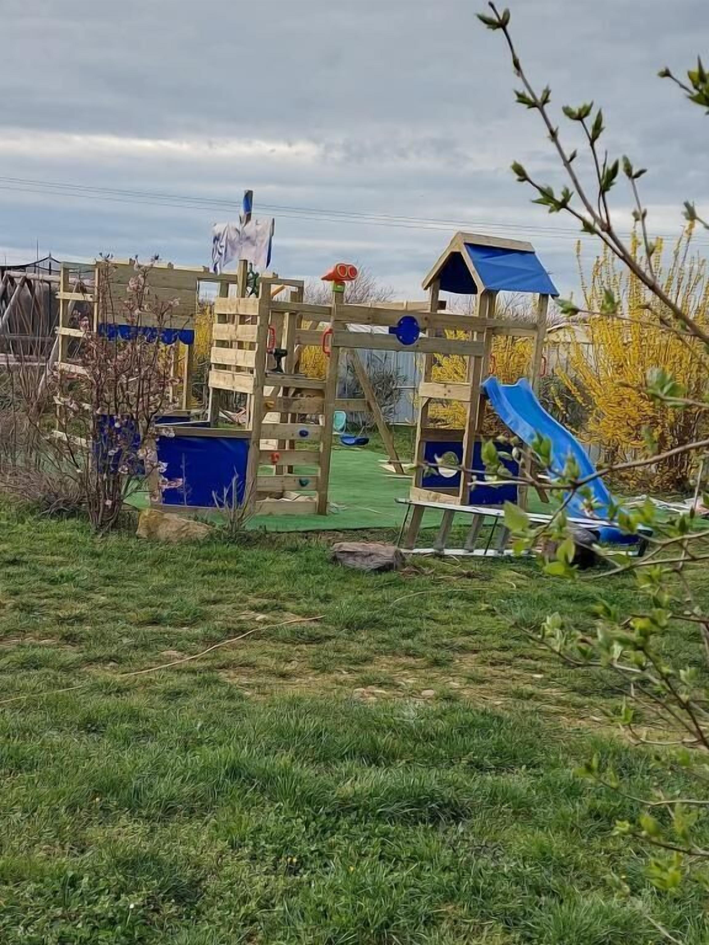 Children's area