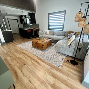 Living area - Newly Remodeled Home in the Heart of St. Pete (St. Petersburg)