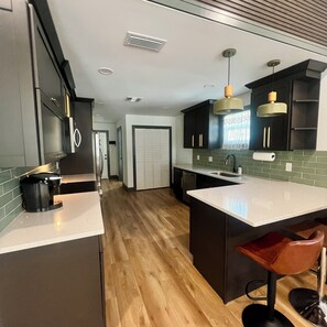 Private kitchen - Newly Remodeled Home in the Heart of St. Pete (St. Petersburg)