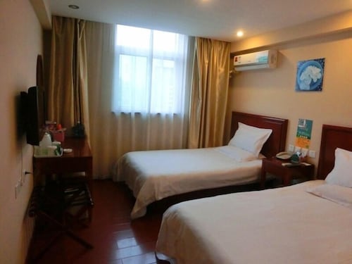 Greentree Hotel
