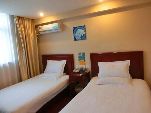Greentree Hotel