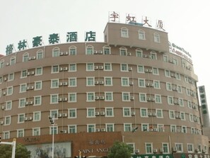 Exterior - Greentree Inn Anhui Anqing Yingjiang Temple Xiaosu Road Shell Hotel (Anqing)
