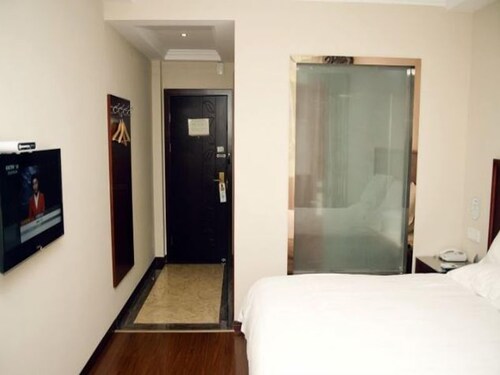 Greentree Inn Zhejiang Lishui Suichang Longgu Road Express Hotel