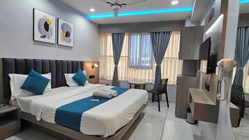 Deluxe Double Room, City View