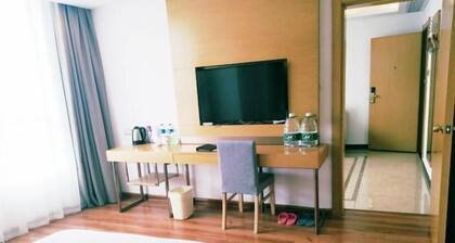 Vatica Hotel Fuyang Linquan Tenghui International City Branch