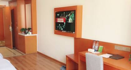 Vatica Hotel Fuyang Linquan Tenghui International City Branch