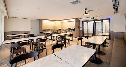 Hanting Hotel