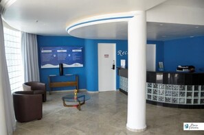 Lobby - Maria Farinha Praia Hotel (Paulista)