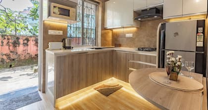 Adorable Studio Apartment With Swimming Pool & AC In Central Benaulim