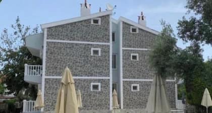 Gökmen Apartments