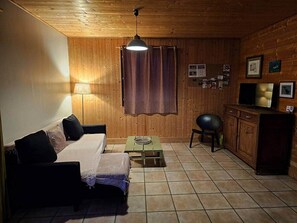Fernseher, Kamin