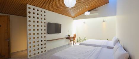 Deluxe Quadruple Room, Air conditioning