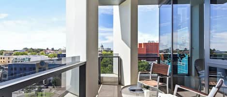 Apartment (2 Bedrooms) | Front of property