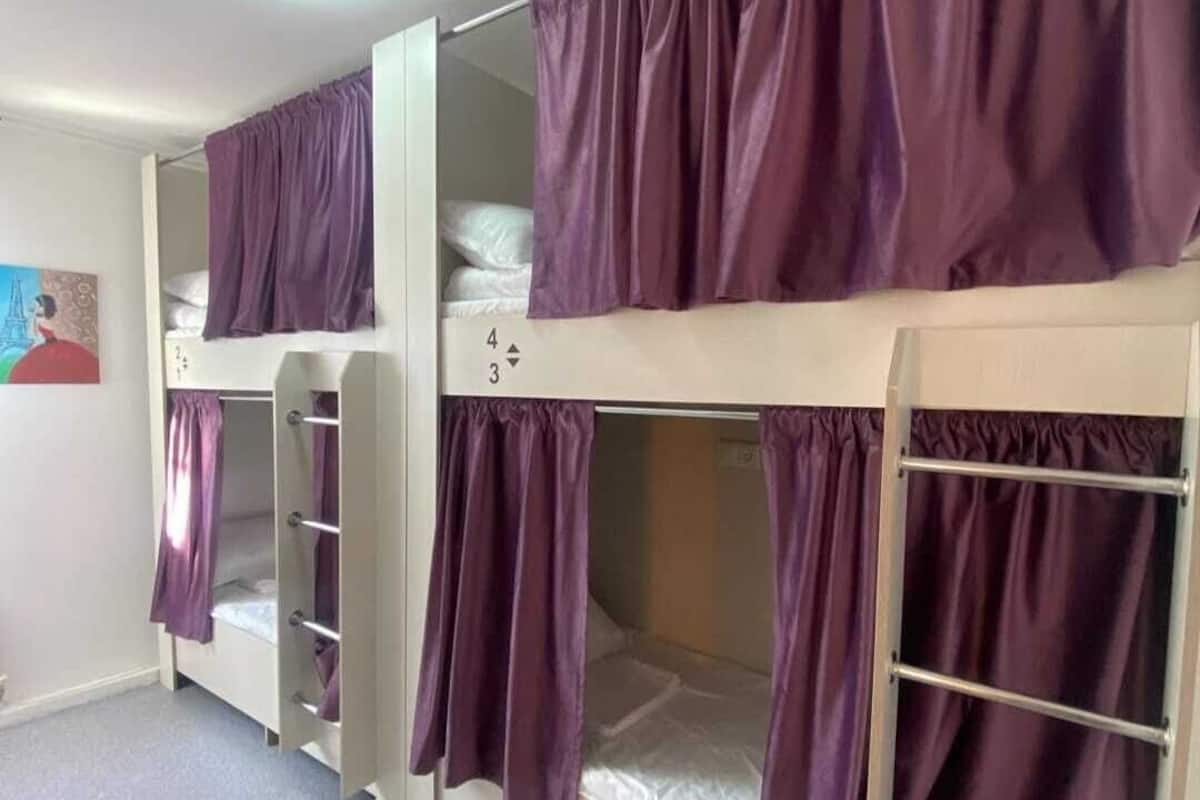 基本共用宿舍, 僅限男士 (bed in 4‑bed male dormitory) | 書桌、隔音、熨斗/熨衫板、免費 Wi-Fi