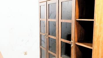 Suite Room Pool View