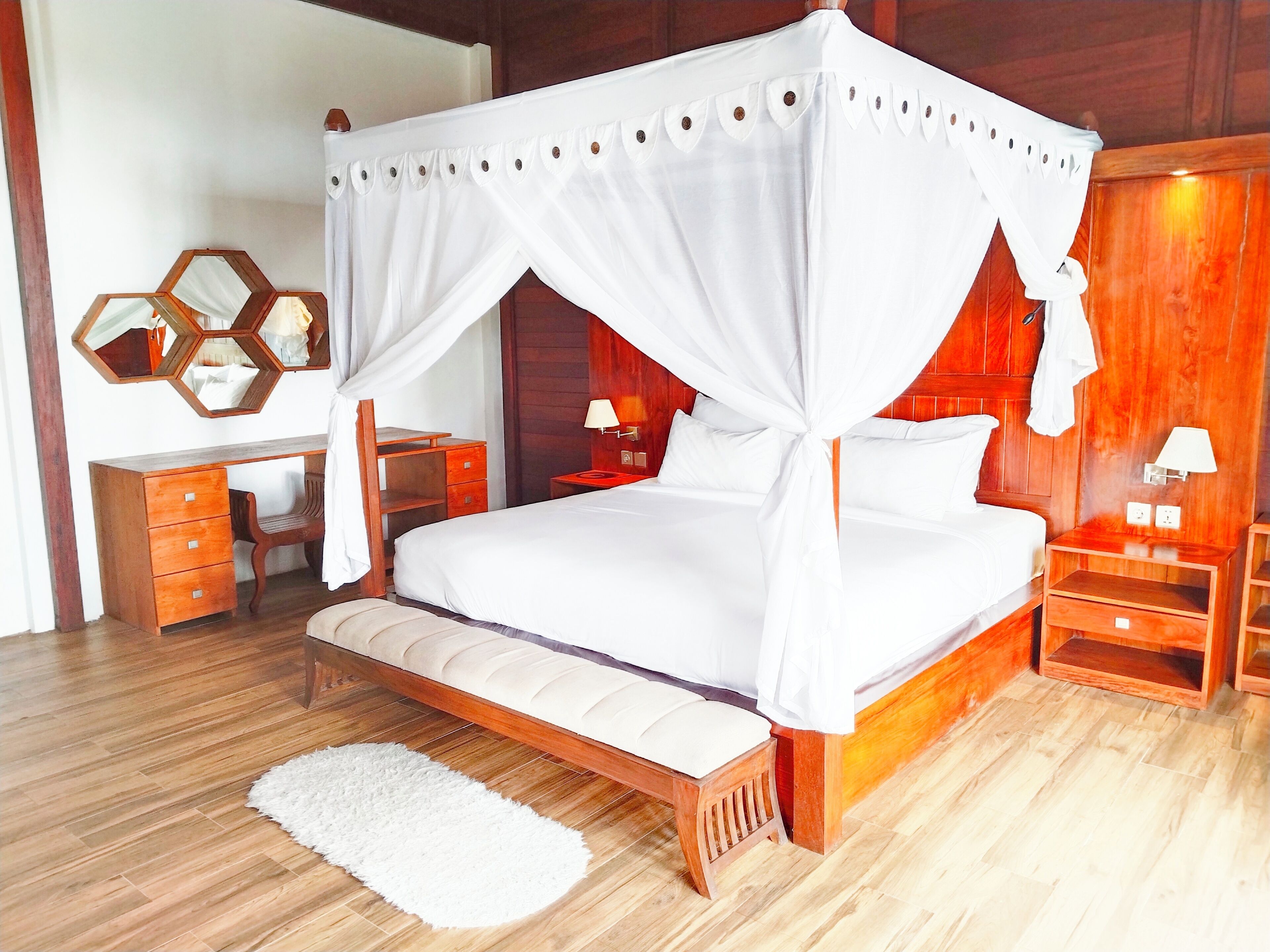 Suite Executive pool view