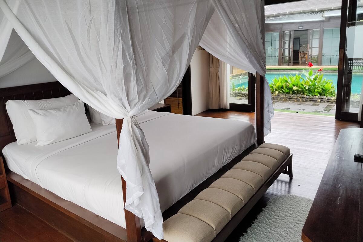 Suíte luxo, vista para a colina