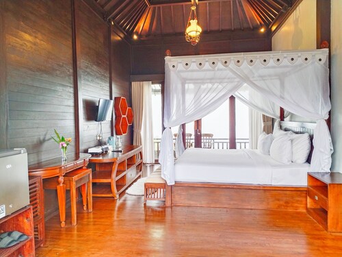 Merlyn Meadows Retreat