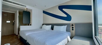 Bedz  Hotel Ban Bueng