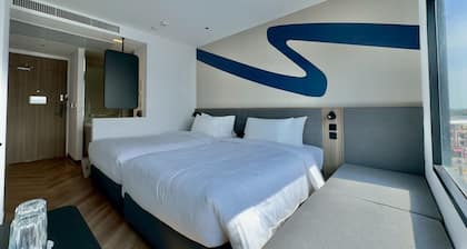 Bedz Hotel Ban Bueng