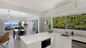 Microwave, oven, stovetop, dishwasher - Avoca Beach House - Uninterrupted Beachfront (AVOCA BEACH)
