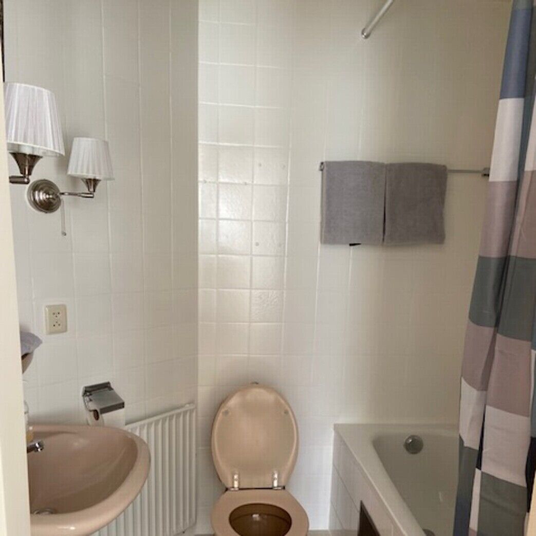 Classic Room | Bathroom