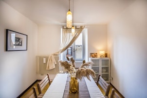Apartment, Patio, Courtyard View | Living area